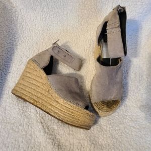 Dolce Vita straw espadrille wedge sandals